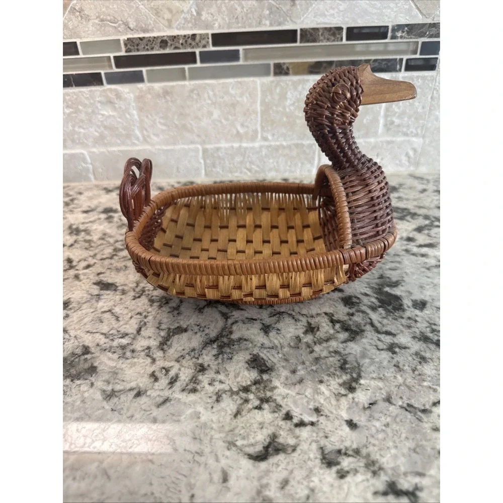 Vintage Wicker Duck Basket Woven Rattan Wood Beak Farmhouse Country Animal Boho